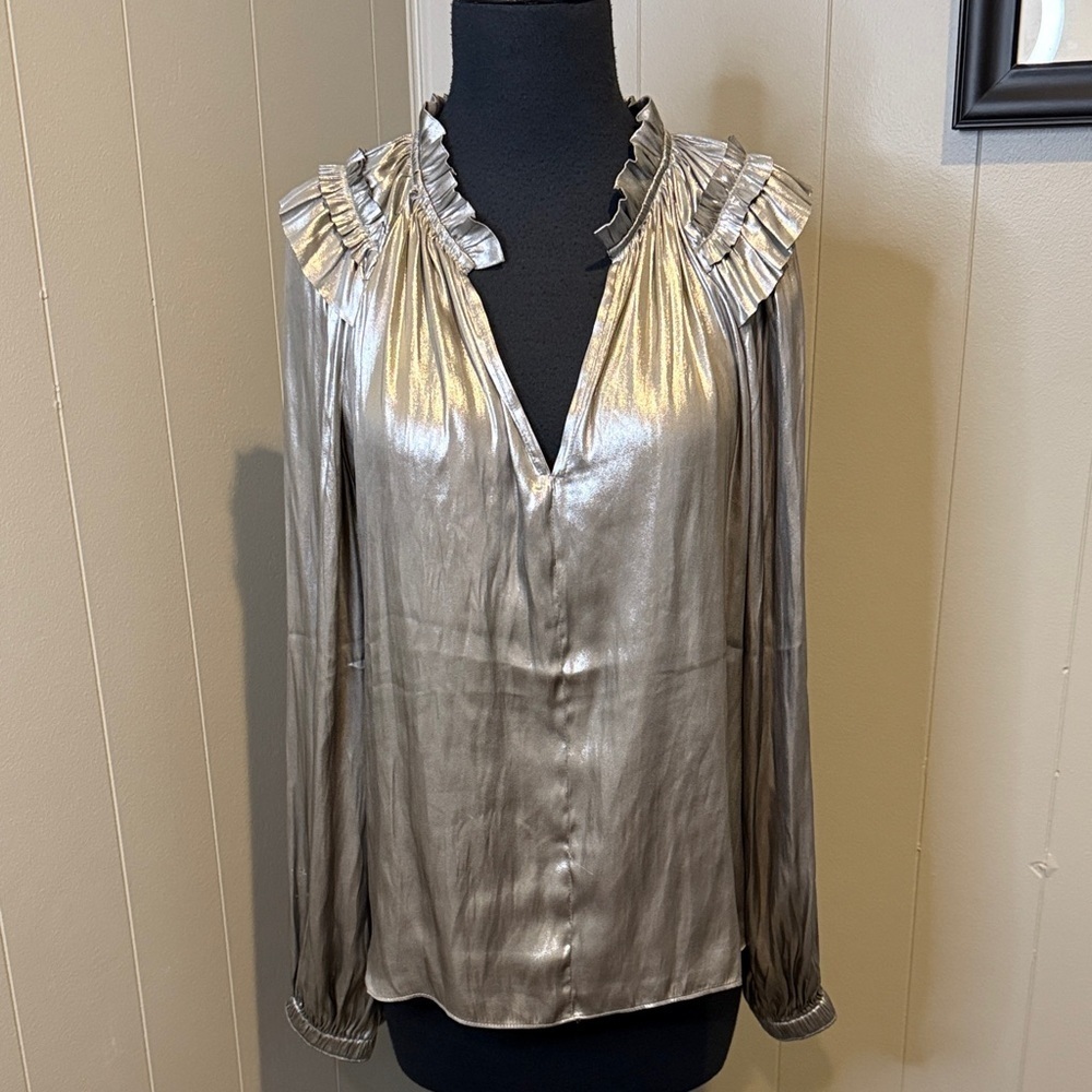 Current Air Women’s Small Metallic Silver Blouse with Ruffle Detail V Neck